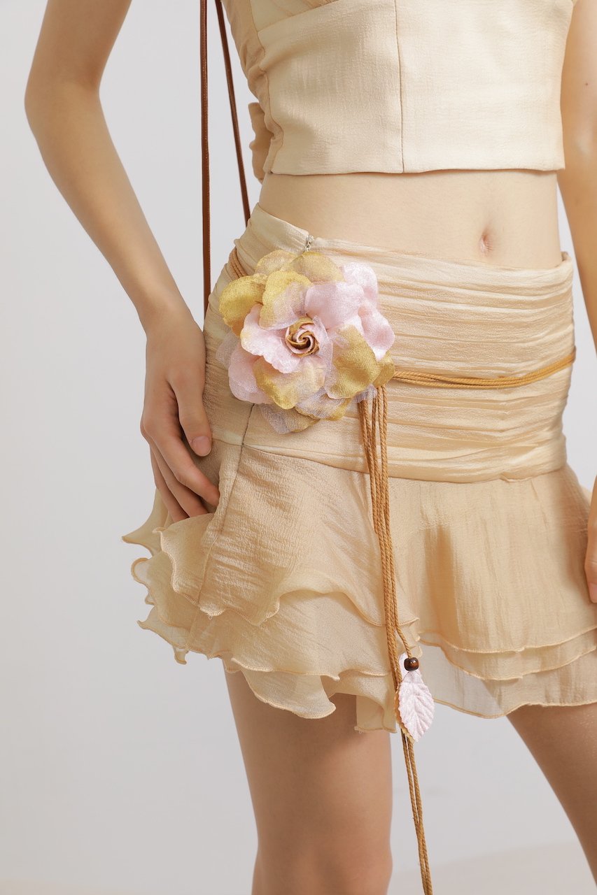 Halter Croptop in Beige