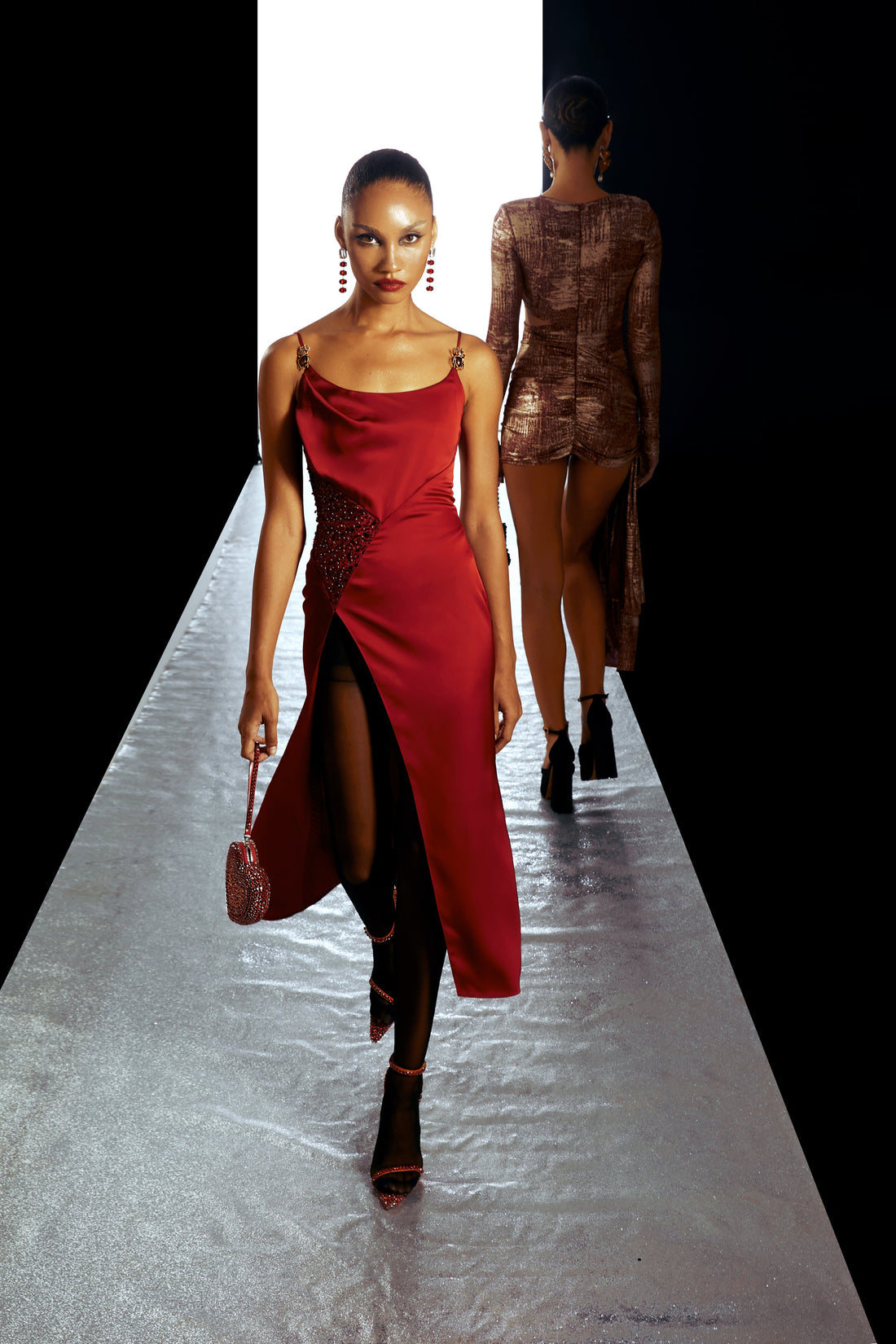 Silk Emdroidery Sequin Midi Dress